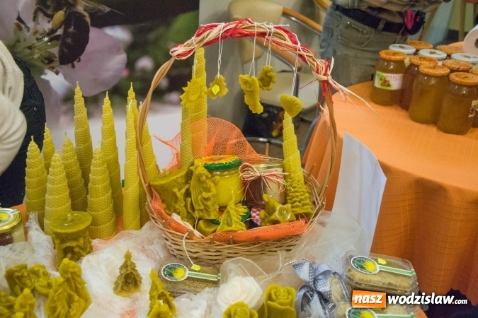 Zdjęcie w galerii na portalu naszwodzislaw.com: Tłumy na drugiej edycji Jarmarku Pszczelego w Radlinie! wiadomości z regionu