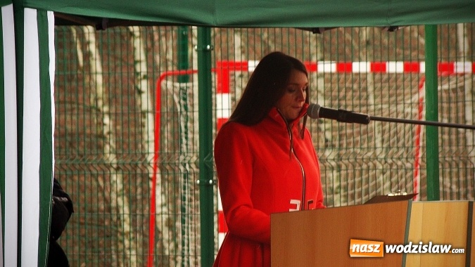 Zdjęcie w galerii na portalu naszwodzislaw.com: Nowe boisko na obchody Święta Szkoły wiadomości z regionu