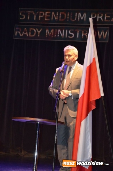 Zdjęcie w galerii na portalu naszwodzislaw.com: 11 uczniów z naszego powiatu otrzymało stypendia Prezesa Rady Ministrów wiadomości z regionu