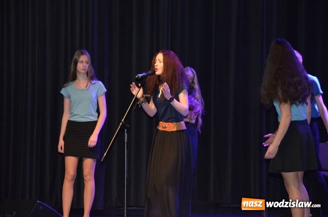 Zdjęcie w galerii na portalu naszwodzislaw.com: 11 uczniów z naszego powiatu otrzymało stypendia Prezesa Rady Ministrów wiadomości z regionu