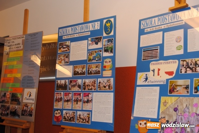 Zdjęcie w galerii na portalu naszwodzislaw.com: IV Przegląd Twórczości Obcojęzycznej Dzieci i Młodzieży Miasta Rydułtowy  wiadomości z regionu