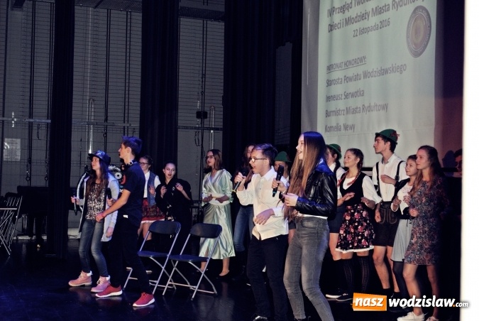 Zdjęcie w galerii na portalu naszwodzislaw.com: IV Przegląd Twórczości Obcojęzycznej Dzieci i Młodzieży Miasta Rydułtowy  wiadomości z regionu