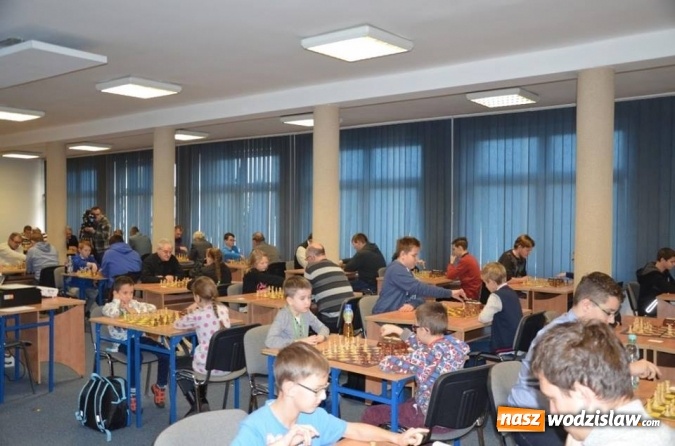 Zdjęcie w galerii na portalu naszwodzislaw.com: Mistrzostwa Powiatu Wodzisławskiego w Szachach wiadomości z regionu