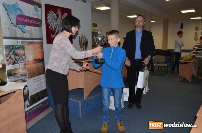 Zdjęcie w galerii na portalu naszwodzislaw.com: Mistrzostwa Powiatu Wodzisławskiego w Szachach wiadomości z regionu