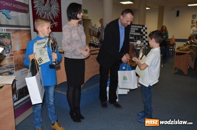 Zdjęcie w galerii na portalu naszwodzislaw.com: Mistrzostwa Powiatu Wodzisławskiego w Szachach wiadomości z regionu