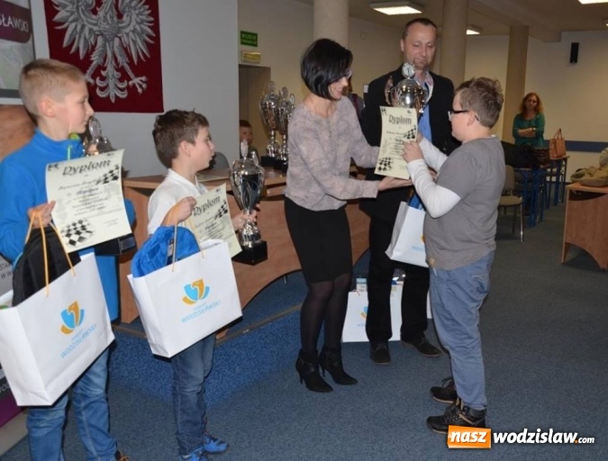 Zdjęcie w galerii na portalu naszwodzislaw.com: Mistrzostwa Powiatu Wodzisławskiego w Szachach wiadomości z regionu