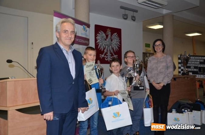 Zdjęcie w galerii na portalu naszwodzislaw.com: Mistrzostwa Powiatu Wodzisławskiego w Szachach wiadomości z regionu