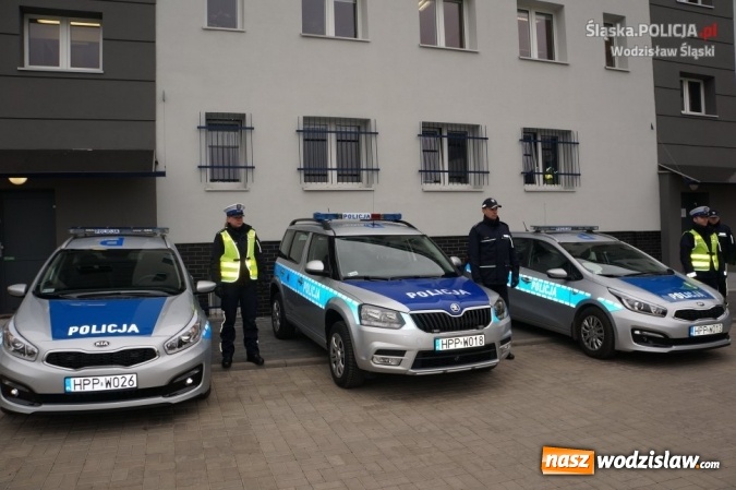 Zdjęcie w galerii na portalu naszwodzislaw.com: Na drogi powiatu wodzisławskiego wyruszyły cztery nowe radiowozy wiadomości z regionu