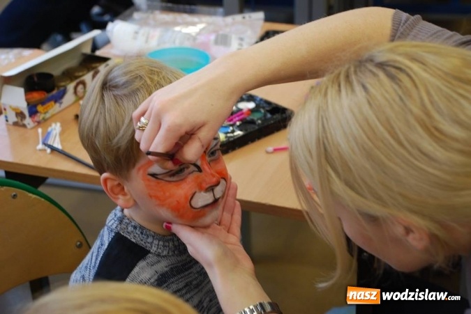 Zdjęcie w galerii na portalu naszwodzislaw.com: Barbórkowe zwiedzanie sztolni. Setki mieszkańców przewinęło się przez PCKZiU wiadomości z regionu