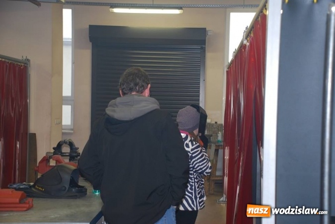 Zdjęcie w galerii na portalu naszwodzislaw.com: Barbórkowe zwiedzanie sztolni. Setki mieszkańców przewinęło się przez PCKZiU wiadomości z regionu