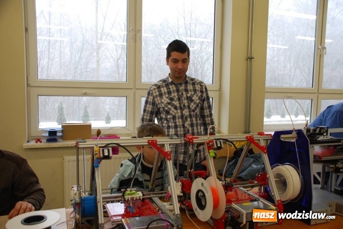 Zdjęcie w galerii na portalu naszwodzislaw.com: Barbórkowe zwiedzanie sztolni. Setki mieszkańców przewinęło się przez PCKZiU wiadomości z regionu