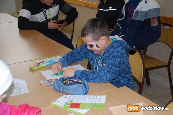 Zdjęcie w galerii na portalu naszwodzislaw.com: Barbórkowe zwiedzanie sztolni. Setki mieszkańców przewinęło się przez PCKZiU wiadomości z regionu