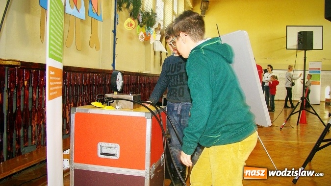 Zdjęcie w galerii na portalu naszwodzislaw.com: Wystawa z Centrum Nauki Kopernik w ZPSWR wiadomości z regionu