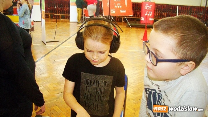 Zdjęcie w galerii na portalu naszwodzislaw.com: Wystawa z Centrum Nauki Kopernik w ZPSWR wiadomości z regionu