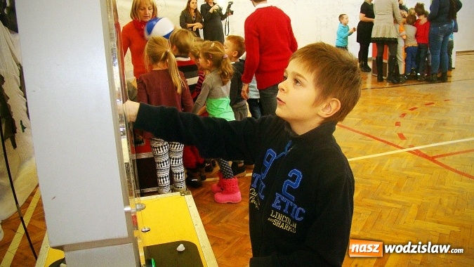 Zdjęcie w galerii na portalu naszwodzislaw.com: Wystawa z Centrum Nauki Kopernik w ZPSWR wiadomości z regionu