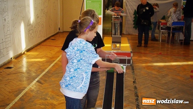 Zdjęcie w galerii na portalu naszwodzislaw.com: Wystawa z Centrum Nauki Kopernik w ZPSWR wiadomości z regionu