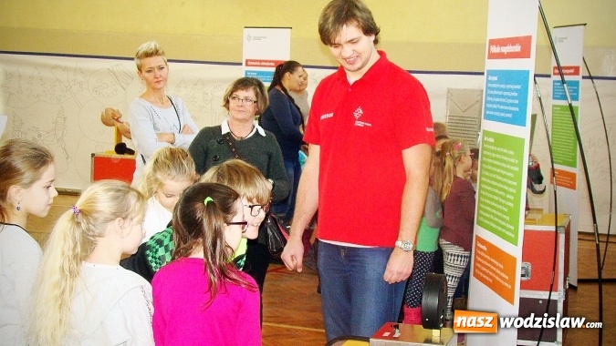 Zdjęcie w galerii na portalu naszwodzislaw.com: Wystawa z Centrum Nauki Kopernik w ZPSWR wiadomości z regionu