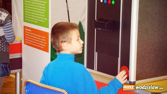 Zdjęcie w galerii na portalu naszwodzislaw.com: Wystawa z Centrum Nauki Kopernik w ZPSWR wiadomości z regionu