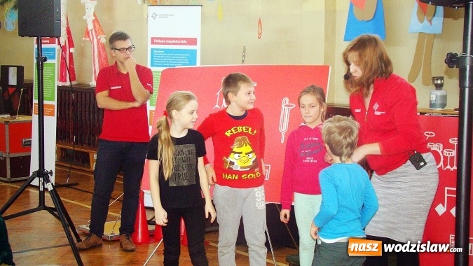 Zdjęcie w galerii na portalu naszwodzislaw.com: Wystawa z Centrum Nauki Kopernik w ZPSWR wiadomości z regionu