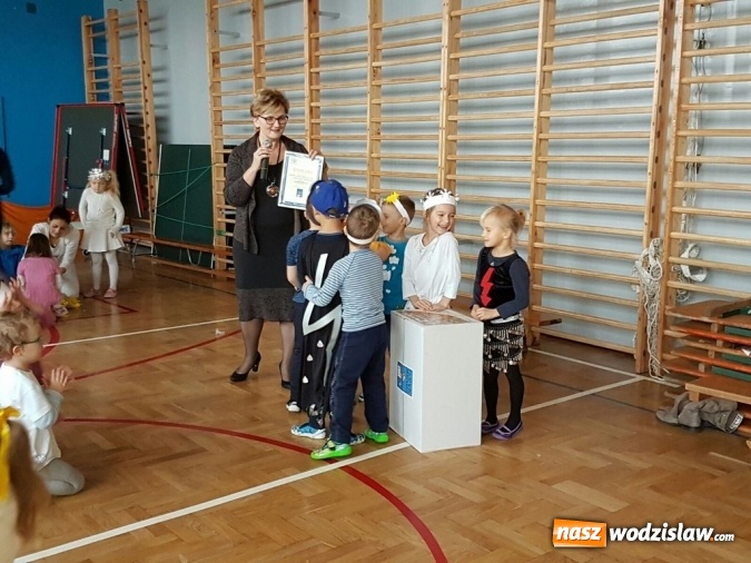 Zdjęcie w galerii na portalu naszwodzislaw.com: Dzień zjawisk atmosferycznych w Publicznym Przedszkolu nr 4 wiadomości z regionu
