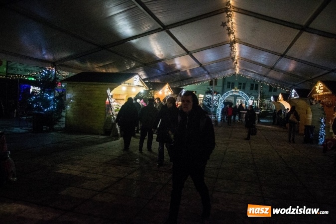 Zdjęcie w galerii na portalu naszwodzislaw.com: Wystartował Wodzisławski Jarmark Bożonarodzeniowy. Nie zabrakło Świętego Mikołaja wiadomości z regionu