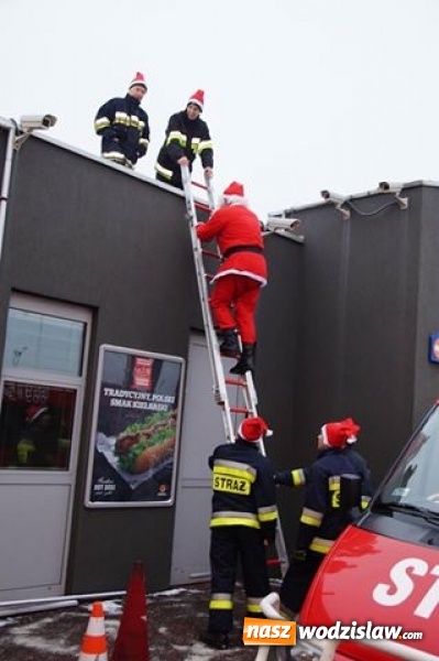 Zdjęcie w galerii na portalu naszwodzislaw.com: Święty Mikołaj zawitał na Statoil wiadomości z regionu