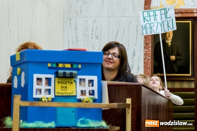 Zdjęcie w galerii na portalu naszwodzislaw.com: Finał akcji Skrzynka Marzeń. SP numer 2 w Pszowie wśród najlepszych!  wiadomości z regionu