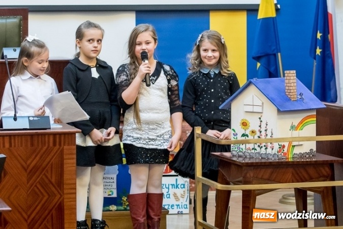 Zdjęcie w galerii na portalu naszwodzislaw.com: Finał akcji Skrzynka Marzeń. SP numer 2 w Pszowie wśród najlepszych!  wiadomości z regionu