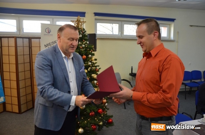 Zdjęcie w galerii na portalu naszwodzislaw.com: Miłośnicy fotografii odebrali nagrody  wiadomości z regionu