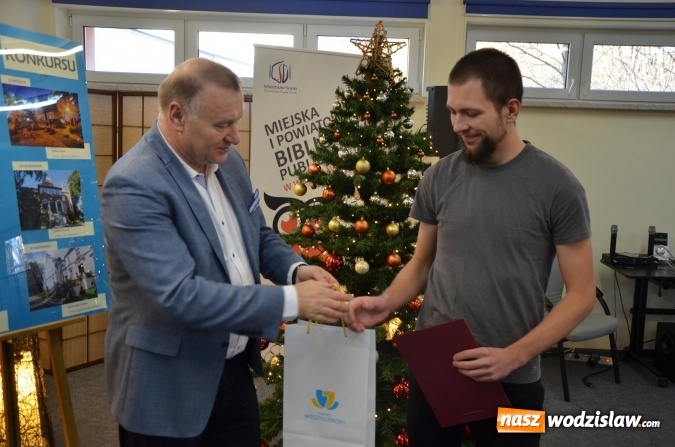 Zdjęcie w galerii na portalu naszwodzislaw.com: Miłośnicy fotografii odebrali nagrody  wiadomości z regionu