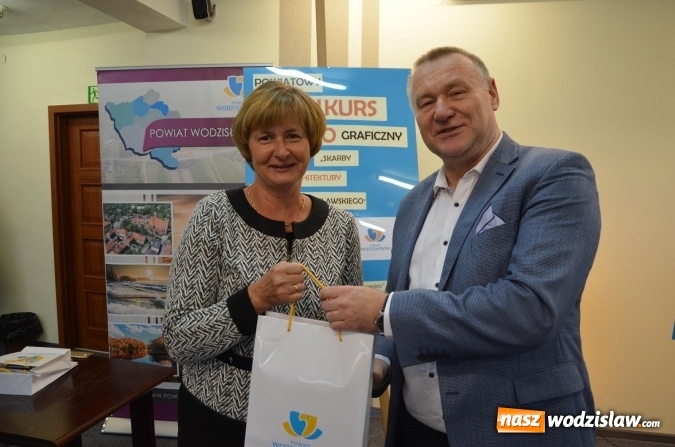 Zdjęcie w galerii na portalu naszwodzislaw.com: Miłośnicy fotografii odebrali nagrody  wiadomości z regionu