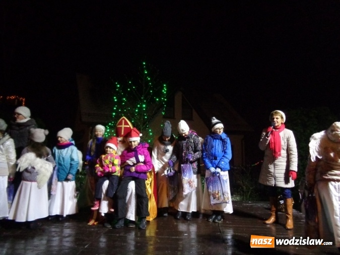 Zdjęcie w galerii na portalu naszwodzislaw.com: Mikołaj w ZSP nr 5, czyli dużo dobrej zabawy w Radlinie II wiadomości z regionu