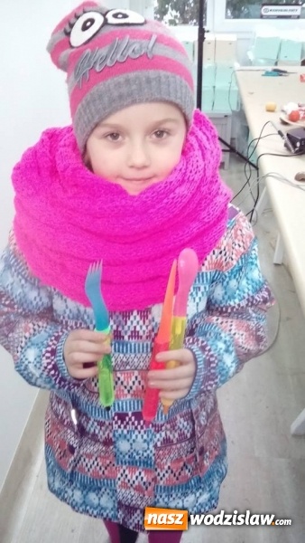 Zdjęcie w galerii na portalu naszwodzislaw.com: Jej wynalazek został wyprodukowany i pokazany światu wiadomości z regionu