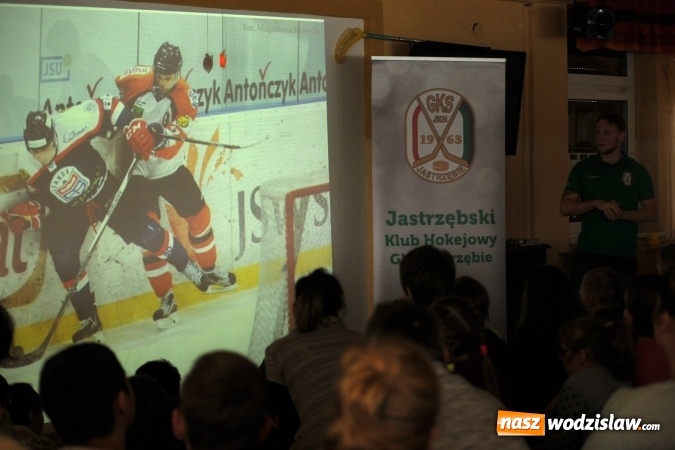 Zdjęcie w galerii na portalu naszwodzislaw.com: Hokeiści JKH GKS Jastrzębie gościli w ZPSWR w Wodzisławiu Śląskim wiadomości z regionu