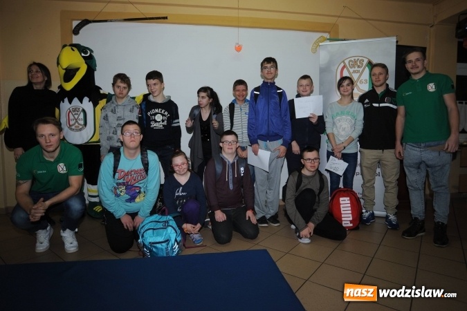 Zdjęcie w galerii na portalu naszwodzislaw.com: Hokeiści JKH GKS Jastrzębie gościli w ZPSWR w Wodzisławiu Śląskim wiadomości z regionu