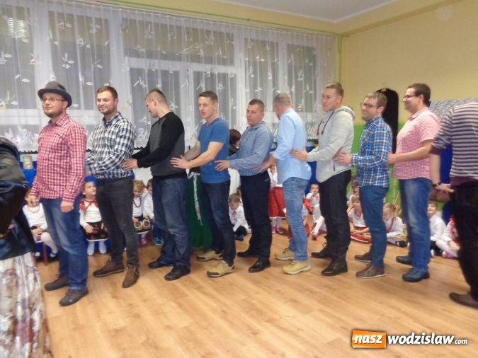 Zdjęcie w galerii na portalu naszwodzislaw.com: Biesiada Śląska w Publicznym Przedszkolu nr 18  wiadomości z regionu