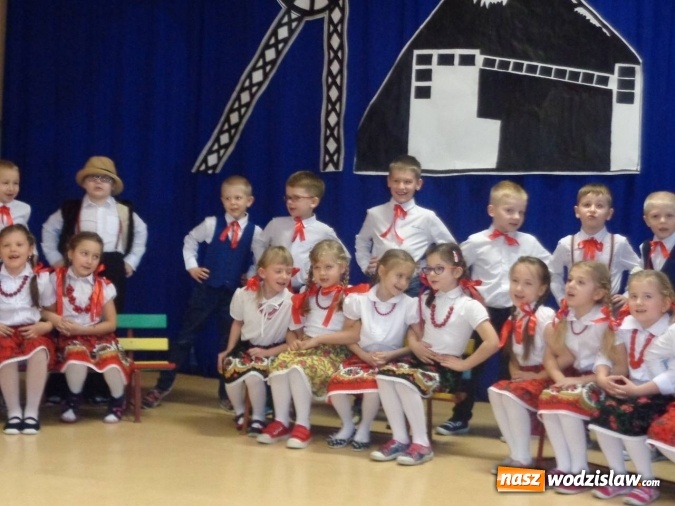 Zdjęcie w galerii na portalu naszwodzislaw.com: Biesiada Śląska w Publicznym Przedszkolu nr 18  wiadomości z regionu