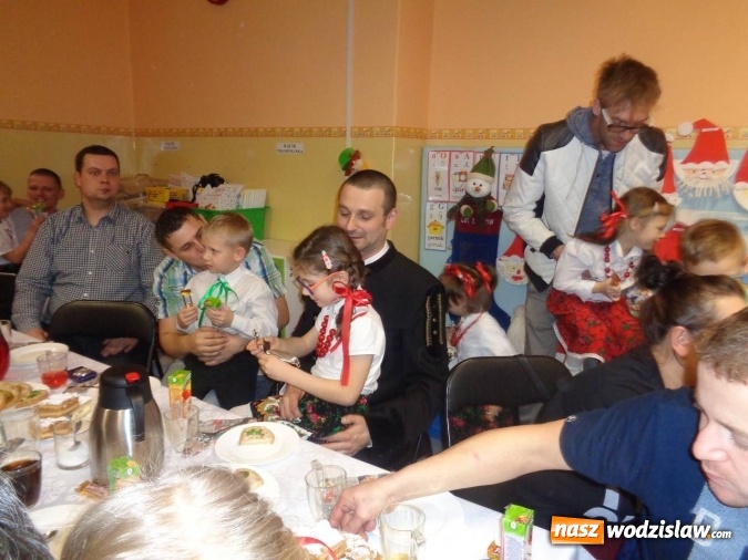 Zdjęcie w galerii na portalu naszwodzislaw.com: Biesiada Śląska w Publicznym Przedszkolu nr 18  wiadomości z regionu