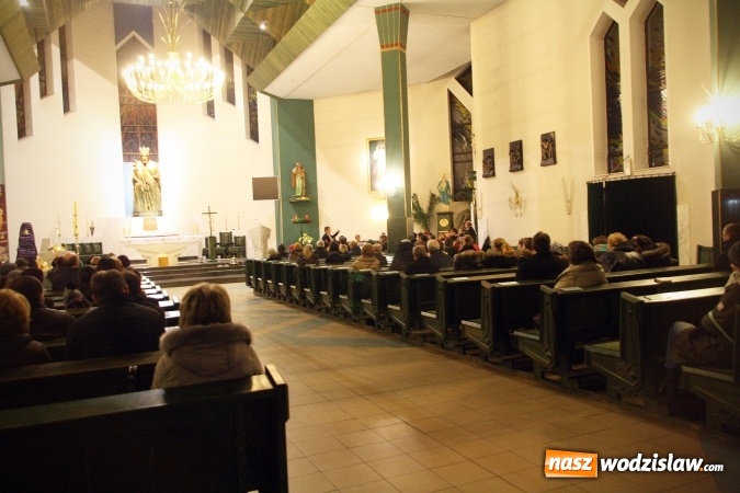 Zdjęcie w galerii na portalu naszwodzislaw.com: Słowacka orkiestra smyczkowa wystąpiła w Czyżowicach  wiadomości z regionu