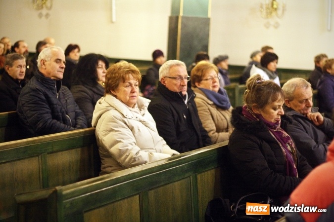 Zdjęcie w galerii na portalu naszwodzislaw.com: Słowacka orkiestra smyczkowa wystąpiła w Czyżowicach  wiadomości z regionu