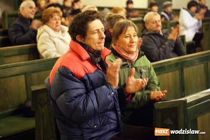 Zdjęcie w galerii na portalu naszwodzislaw.com: Słowacka orkiestra smyczkowa wystąpiła w Czyżowicach  wiadomości z regionu