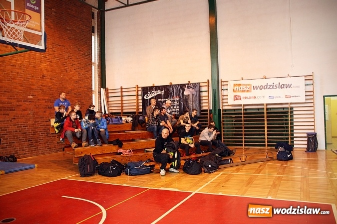 Zdjęcie w galerii na portalu naszwodzislaw.com: Boxing Day w Wodzisławiu. Przekonywali, że sport jest lepszy od używek wiadomości z regionu