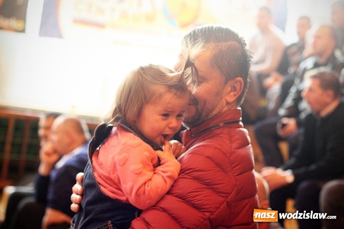 Zdjęcie w galerii na portalu naszwodzislaw.com: Boxing Day w Wodzisławiu. Przekonywali, że sport jest lepszy od używek wiadomości z regionu