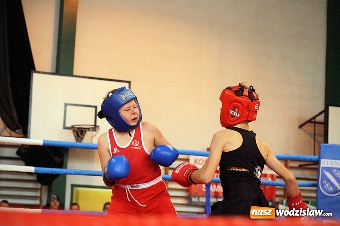 Zdjęcie w galerii na portalu naszwodzislaw.com: Boxing Day w Wodzisławiu. Przekonywali, że sport jest lepszy od używek wiadomości z regionu