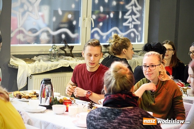 Zdjęcie w galerii na portalu naszwodzislaw.com: Finał Szlachetnej Paczki. W Wodzisławiu pomoc otrzyma 77 rodzin  wiadomości z regionu