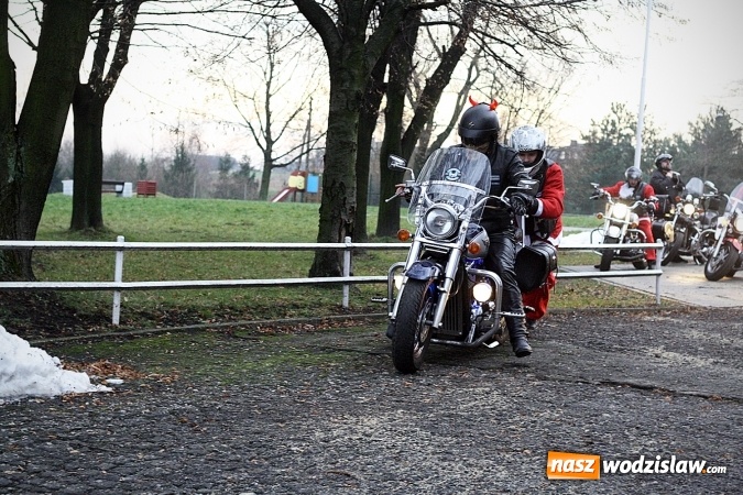 Zdjęcie w galerii na portalu naszwodzislaw.com: W Pszowie Mikołaje przyjechały na motorach wiadomości z regionu