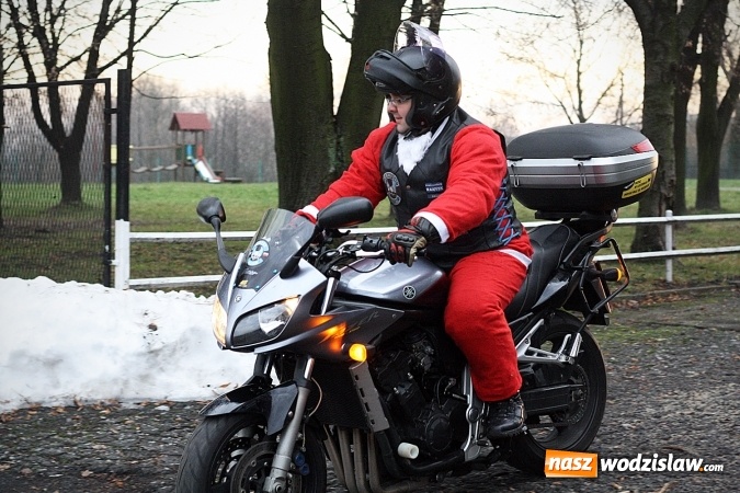 Zdjęcie w galerii na portalu naszwodzislaw.com: W Pszowie Mikołaje przyjechały na motorach wiadomości z regionu