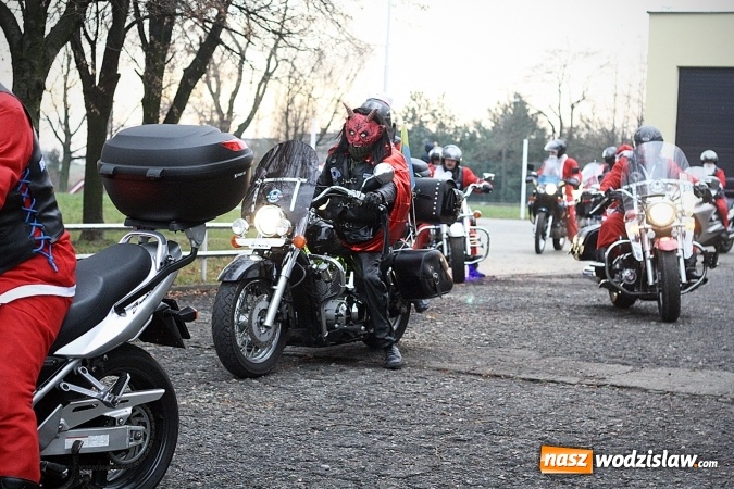 Zdjęcie w galerii na portalu naszwodzislaw.com: W Pszowie Mikołaje przyjechały na motorach wiadomości z regionu