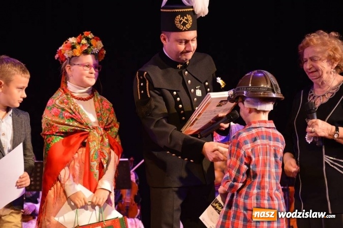 Zdjęcie w galerii na portalu naszwodzislaw.com: MOK Radlin: VII Gala Konkursu Fedrowani w Godce wiadomości z regionu