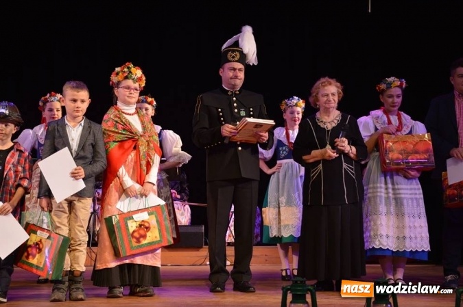 Zdjęcie w galerii na portalu naszwodzislaw.com: MOK Radlin: VII Gala Konkursu Fedrowani w Godce wiadomości z regionu